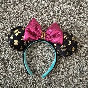 Disneyland Pink Valentines Minnie Ears